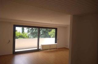 Wohnung mieten in 64521 Groß-Gerau, Schöne 3-Zimmer Wohnung mit Balkon