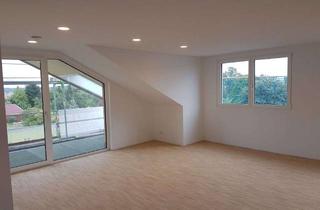 Wohnung mieten in 71149 Bondorf, Wohnen mit Weitblick 4 1/2 -Zimmer-DG-Wohnung mit EBK und Balkon