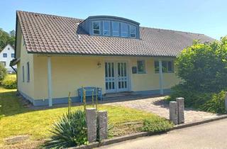Einfamilienhaus kaufen in 86450 Altenmünster, Repräsentatives Einfamilienhaus mit Sauna im Naturpark Westliche Wälder!