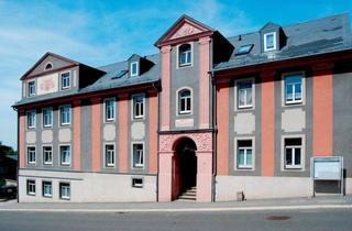 Wohnung mieten in Straße Des Friedens 100, 09212 Limbach-Oberfrohna, Stilvoller Altbau erwartet Sie!