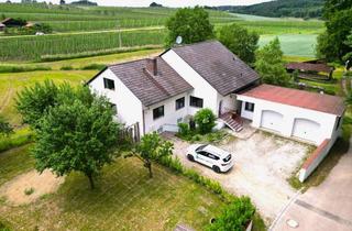 Haus kaufen in 85283 Wolnzach, Großzügiges Zweifamilienhaus in idyllischer Ortsrandlage