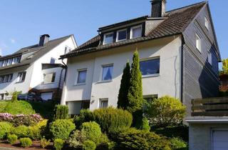 Einfamilienhaus kaufen in Steinstraße 14, 59939 Olsberg, Schönes Einfamilienhaus mit Keller, nebenstehender Garage und Garten!