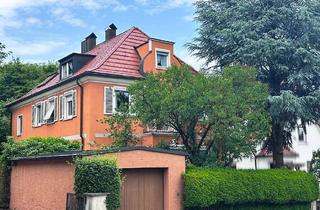 Villa kaufen in 73431 Aalen, Erhabenheit im Dornröschenschlaf – Stadtvilla sucht Erweckung