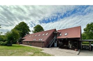 Anlageobjekt in 26409 Wittmund, Ferienanwesen mit zwei Badeseen, Tierhaltung & Ausbaupotenzial – ca. 4,5 ha Naturidylle