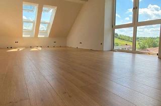 Wohnung mieten in 97236 Randersacker, Hochwertige 3-Zimmer-Dachgeschosswohnung in Randersacker / Lindelbach