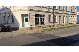 Wohnung mieten in Ruppiner Strasse 35, 16766 Kremmen, Stilvolle 4-Zimmer-Erdgeschosswohnung in Kremmen