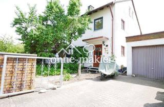 Wohnung kaufen in 91154 Roth, Top-renovierte 4-Zimmer-Wohnung mit Balkon und Kamin