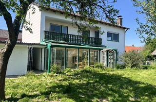 Haus kaufen in Fichtenstrasse, 85661 Forstinning, Charmantes Zweifamilienhaus in ruhiger Lage von Forstinning