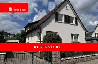 Einfamilienhaus kaufen in 64653 Lorsch, Gartenidylle trifft Kulturerbe - Wohnen in Lorschs begehrtester Lage