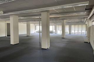 Büro zu mieten in Daimlerstraße 10, 72639 Neuffen, Flexible Büro- und Lagerflächen mit LKW-Rampe in attraktiver Lage.