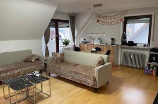 Wohnung kaufen in 85778 Haimhausen, Brück Immobilien - Gepflegte, vermietete 3 Zi.-Maisonettewohnung mit Balkon