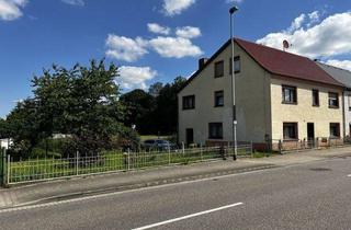 Einfamilienhaus kaufen in 04654 Frohburg, Flößberg: Großes Wohnhaus mit schönem Grundstück, auch für zwei Familien nutzbar!