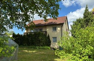Haus kaufen in 95032 Hof, Zweifamilienhaus mit Potenzial – großzügiges Wohnen in Hof