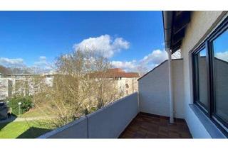 Wohnung kaufen in 89079 Ulm, Ulm - TOP MODERNISIERTE 2,5-ZIMMER-WOHNUNG MIT BALKON & TG-STELLPLATZ IN RUHIGER LAGE