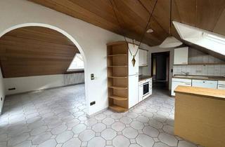 Wohnung kaufen in 76229 Karlsruhe, Karlsruhe - Schöne 3-Zimmer-Wohnung in ruhiger Lage! Mit Balkon und Einbauküche