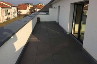 Wohnung kaufen in 93133 Burglengenfeld, Exklusive Dachterrassenwohnung mit traumhafter Aussicht und Top-Lage!