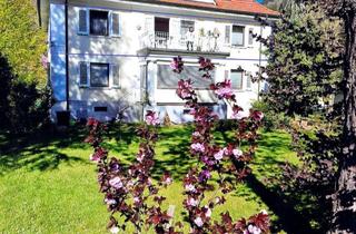Wohnung kaufen in 77709 Wolfach, Charmante 3-Zimmer Wohnung mit zwei Balkonen & herrlichem Grundstück vor den Toren von Wolfach