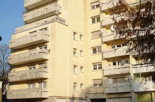 Wohnung mieten in Volksgartenstraße 21, 66953 Stadtmitte, Großzügige 3-ZKBB-Wohnung in zentraler Lage in Pirmasens mit Balkon