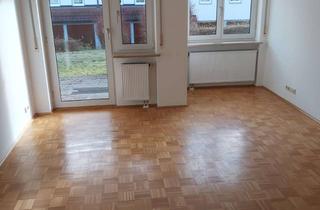 Wohnung mieten in 86381 Krumbach, SENIORENWOHNUNG (ab 60 Jahre!): Freundl. 2-Zi.-EG-Wohnung m. Terrasse u. EBK in Krumbach (Schwaben)