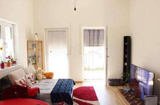 Wohnung mieten in 82362 Weilheim, Gemütliche 2-Zimmer-Dachgeschoß-Weilheim
