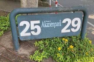 Wohnung mieten in 64546 Mörfelden-Walldorf, M.-Walldorf, großzügige, sonnige 2-Zimmerwohnung mit Einbauküche, Balkon, Kfz-Stellplatz