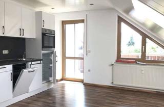 Wohnung mieten in 92442 Wackersdorf, Großzügige 2-Zimmer Wohnung mit EBK, Dachatelier, Loggia und Garten INKL. STROM