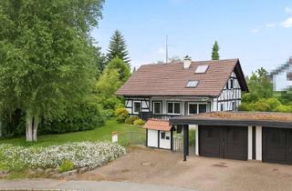 Einfamilienhaus kaufen in 88400 Biberach, Einfamilienhaus mit Einliegerwohnung und großem Garten
