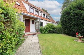 Doppelhaushälfte kaufen in 27580 Lehe, Preisreduktion! Individuelle Doppelhaushälfte mit großem Garten inkl. Carport, Pool und Terrasse