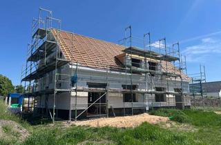 Doppelhaushälfte kaufen in 49419 Wagenfeld, Moderne Doppelhaushälfte in gefragtem Wohngebiet von Wagenfeld