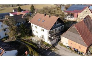 Mehrfamilienhaus kaufen in 74575 Schrozberg, Leerstehendes 3-Familienhaus mit Entwicklungspotenzial – Pelletheizung, Doppelgarage, ca. 8,25 %