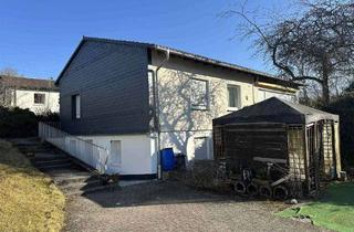 Einfamilienhaus kaufen in 59872 Meschede, Großzügiges Einfamilienhaus mit Einliegerwohnung Viel Platz für Ihre Wohnträume!