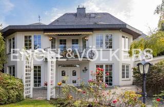 Villa kaufen in 61250 Usingen, Unternehmervilla sucht neuen Hausherren