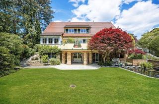 Einfamilienhaus kaufen in 73061 Ebersbach, Einzigartiges Einfamilienhaus mit exklusiver Tiefgarage und Platz für bis zu 15 Fahrzeuge