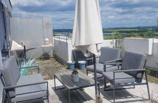Penthouse kaufen in 71732 Tamm, Geschmackvolle, gepflegte 1-Zimmer-Penthouse-Wohnung mit Balkon und Einbauküche in Tamm
