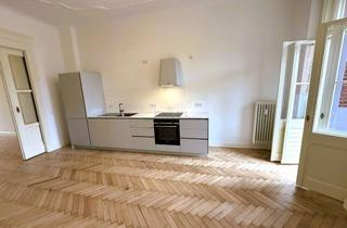 Wohnung mieten in Woelckpromenade 07, 13086 Weißensee, Hochherrschaftliche Teilgewerbewohnung mit Seeblick