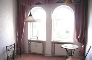 Haus kaufen in 39579 Klein Schwechten, Geräumiges Landhaus mit vier Wohneinheiten und Vierseithof in Bismark – Vielseitiges Anwesen
