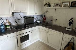 Haus kaufen in 99326 Ilmtal, Vielseitig nutzbares Wohn- und Geschäftshaus mit Gaststätte und Potenzial für sechs Wohneinheiten