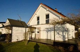 Einfamilienhaus kaufen in An Der Wiege, 86441 Zusmarshausen, Attraktives Einfamilienhaus mit Garage & Carport