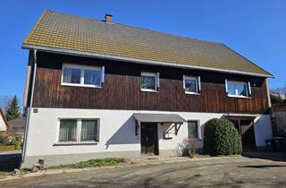 Einfamilienhaus kaufen in Zwönitzer Gasse 22, 08297 Zwönitz, Einfamilienhaus oder bis zu drei Wohnungen - Ausbaupotential - großes Grundstück