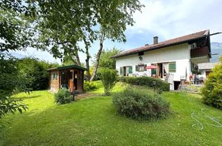 Haus kaufen in 83246 Unterwössen, Älteres EFH mit Wohnung im OG und Garage in stiller Randlage (Wohnrecht gegen Miete im EG bis 2028)