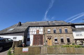 Einfamilienhaus kaufen in 56843 Starkenburg, Starkenburg - Ehemaliges Bauern- und Winzerhaus mit einem der schönsten Ausblicke auf die Mosel!