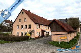 Haus kaufen in 97215 Simmershofen, Simmershofen / Adelhofen - Großzügiges Wohnen in ländlichem Umfeld mit genügend Platz für die ganze Familie und deren Hobbys!