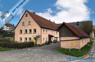Haus kaufen in 97215 Simmershofen, Simmershofen / Adelhofen - Großzügiges Wohnen in ländlichem Umfeld mit genügend Platz für die ganze Familie und deren Hobbys!