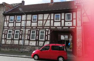 Haus kaufen in 39397 Gröningen, Gröningen - Haus in Schwanebeck mit 308 m2 Grundstück.