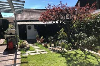 Doppelhaushälfte kaufen in 85416 Langenbach, Langenbach - Traumhafte, großzügige Doppelhaushälfte mit Pool im Garten