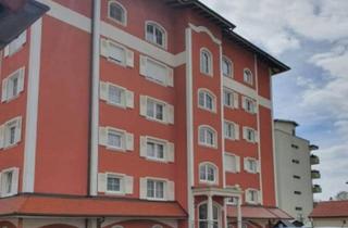 Wohnung kaufen in 79761 Waldshut-Tiengen, Waldshut-Tiengen - Geräumige Familienwohnung in Stadtvilla mit Balkon
