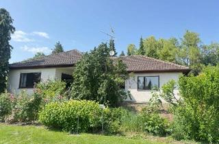 Haus kaufen in 86672 Thierhaupten, Thierhaupten - gepflegter Bungalow mit großem Grundstück in ruhiger Lage