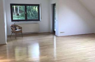 Wohnung mieten in Oedinger Straße 21, 53424 Remagen, Ansprechende 3.5-Zimmer-Dachgeschosswohnung mit gepflegter Innenausstattung und Balkon in Unkelbach