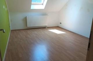 Wohnung mieten in 07973 Greiz, Einmalige Gelegenheit sonnige, helle 4-Raum-Dachgeschosswohnung