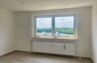 Wohnung mieten in Julius-Brecht-Str., 65824 Schwalbach, Kurzfristige Anmietung möglich - renovierte 2-Zimmer Wohnung mit Wannenbad